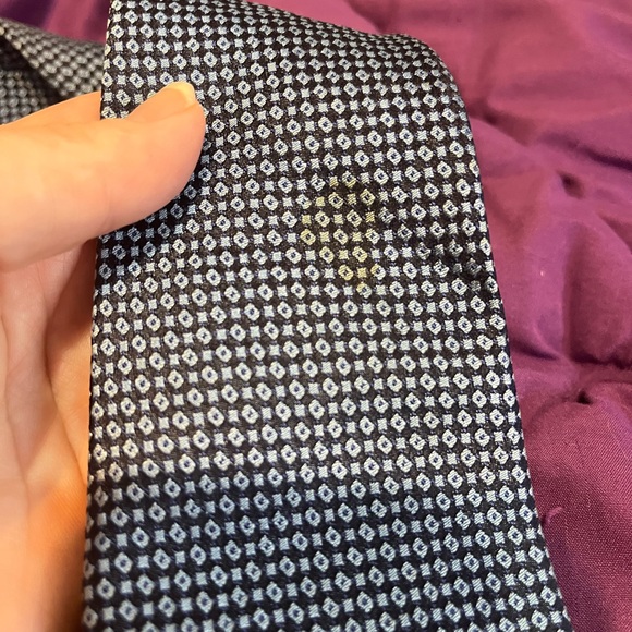 Tie - Picture 4 of 4